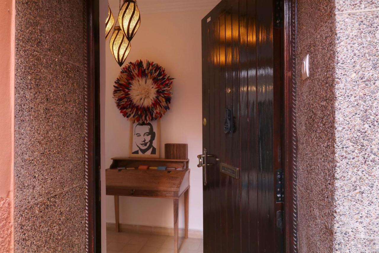 Riad Dar Safi - Privatise Pour 6/8 Pers. - Jacuzzi 马拉喀什 外观 照片